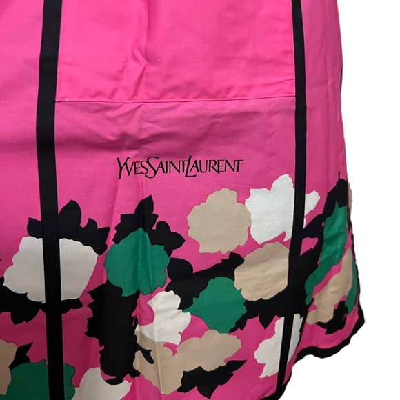 NEW Authentic YSL Yves Saint Laurent Designer Logo Pink Apron - Made In Japan - Picture 2 of 8